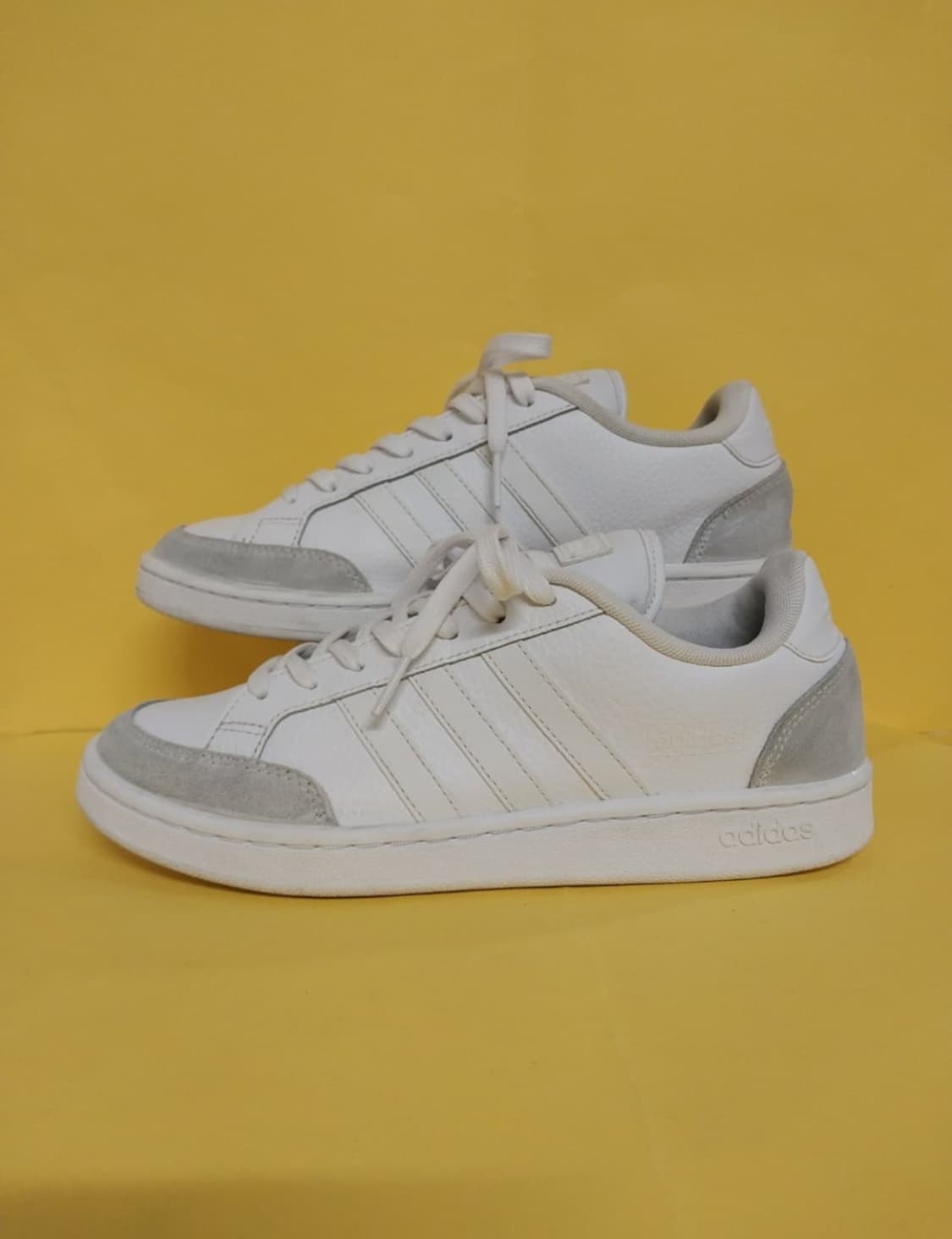 남녀공용 아디다스 그랜드 코트 SE 운동화 (245) 상품이미지1