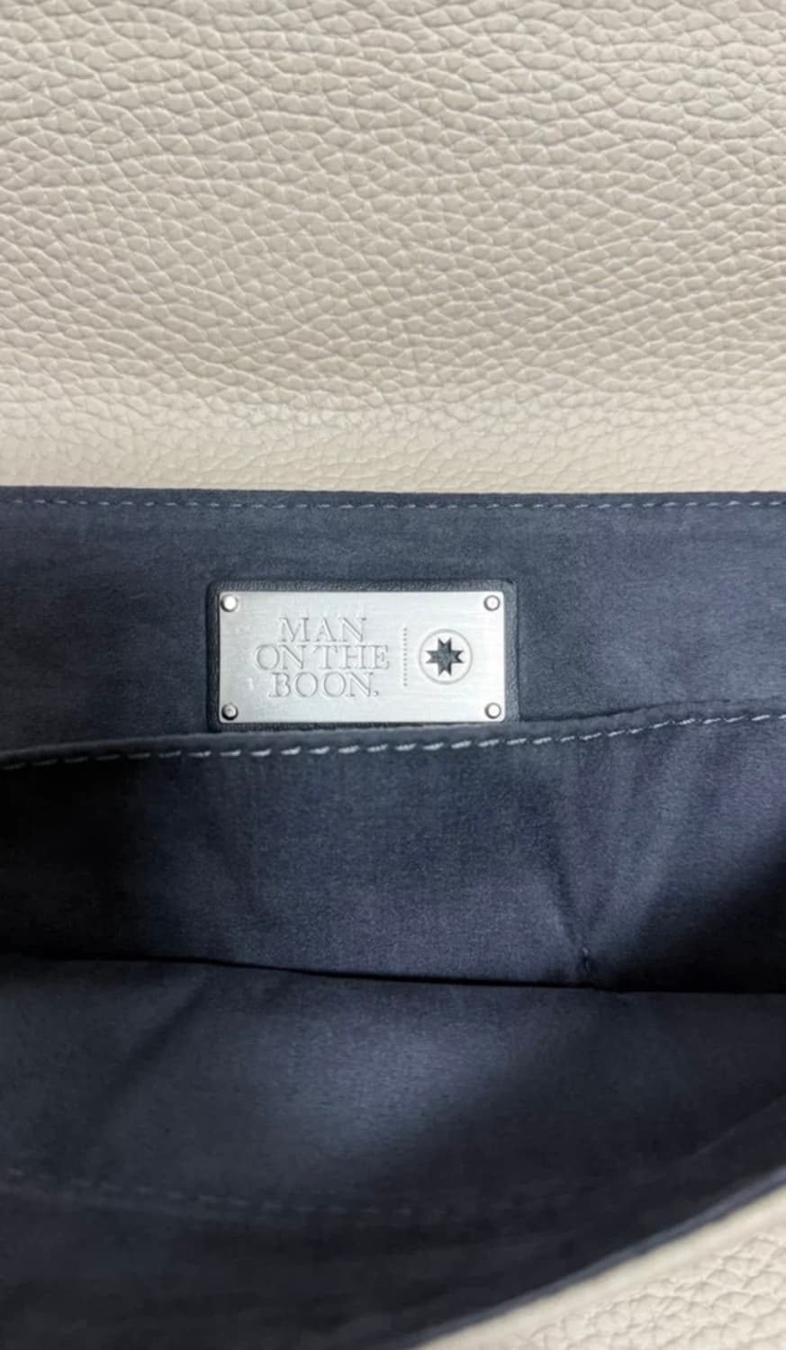 맨온더분 클러치백 상품이미지2