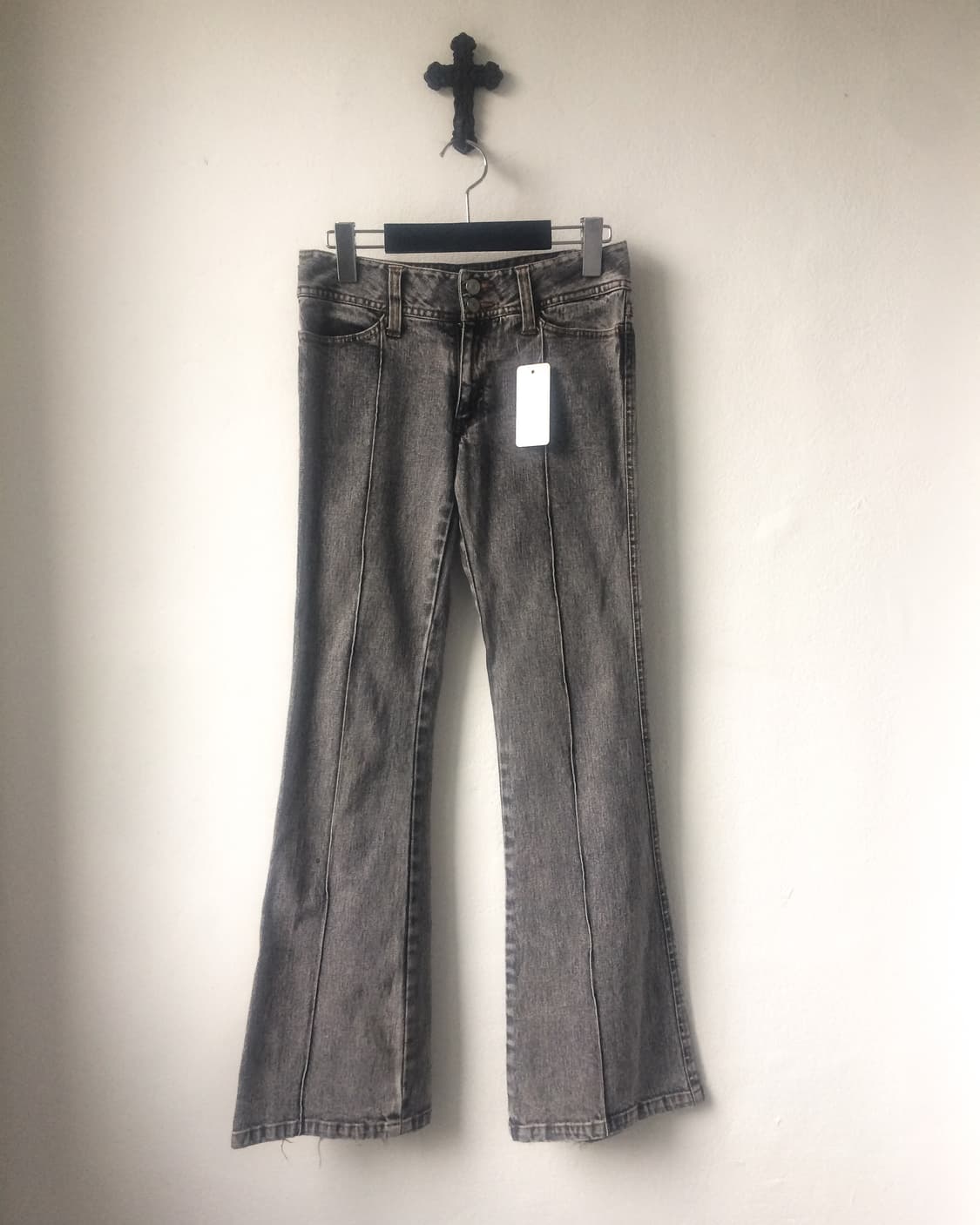 Line details pants 상품이미지1