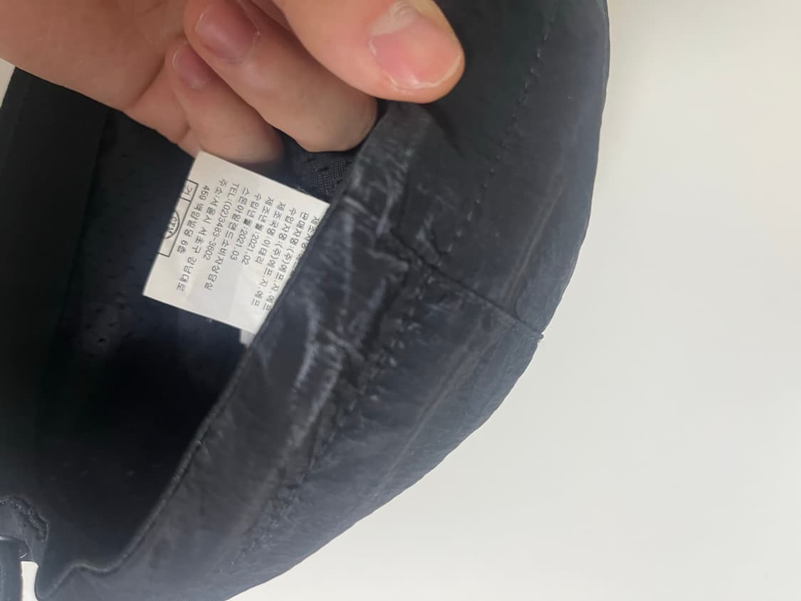 스톤아일랜드 나일론 캡 블랙 xl 사이즈 상품이미지5