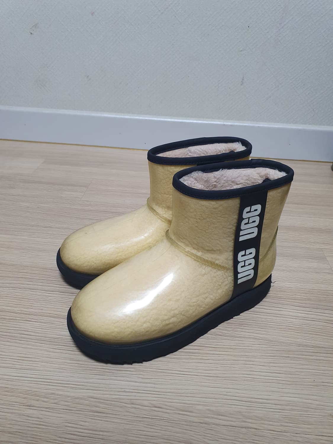 UGG 어그 클래식 부츠 230 상품이미지5