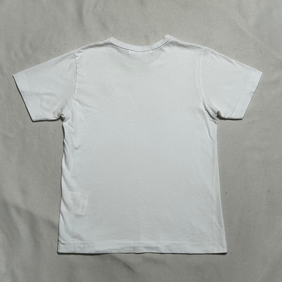 M 꼼데가르송 골드하트 와펜 반팔티 상품이미지3