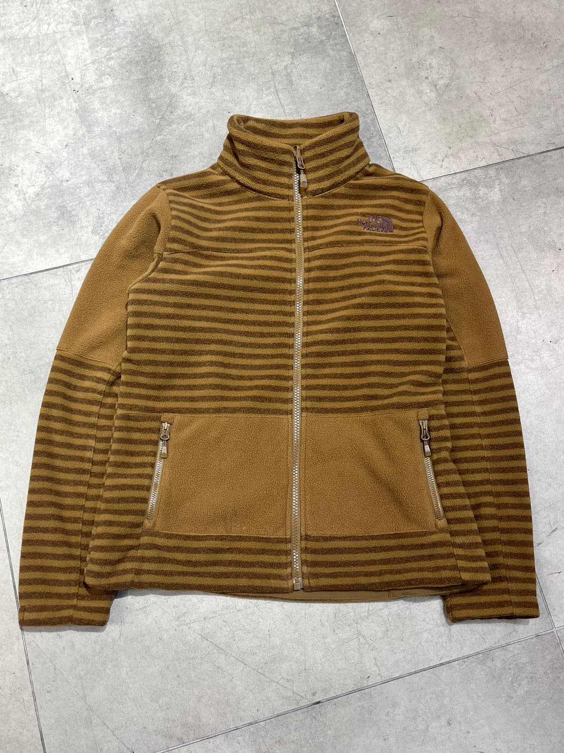 노스페이스 초코 브라운 스트라이프 후리스 자켓 상품이미지1