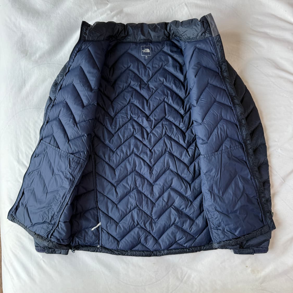 노스페이스 초경량패딩 구스다운 L 상품이미지3