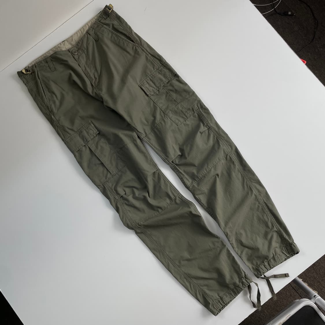 Carhartt 칼하트 카키 레귤러 카고 팬츠 상품이미지6