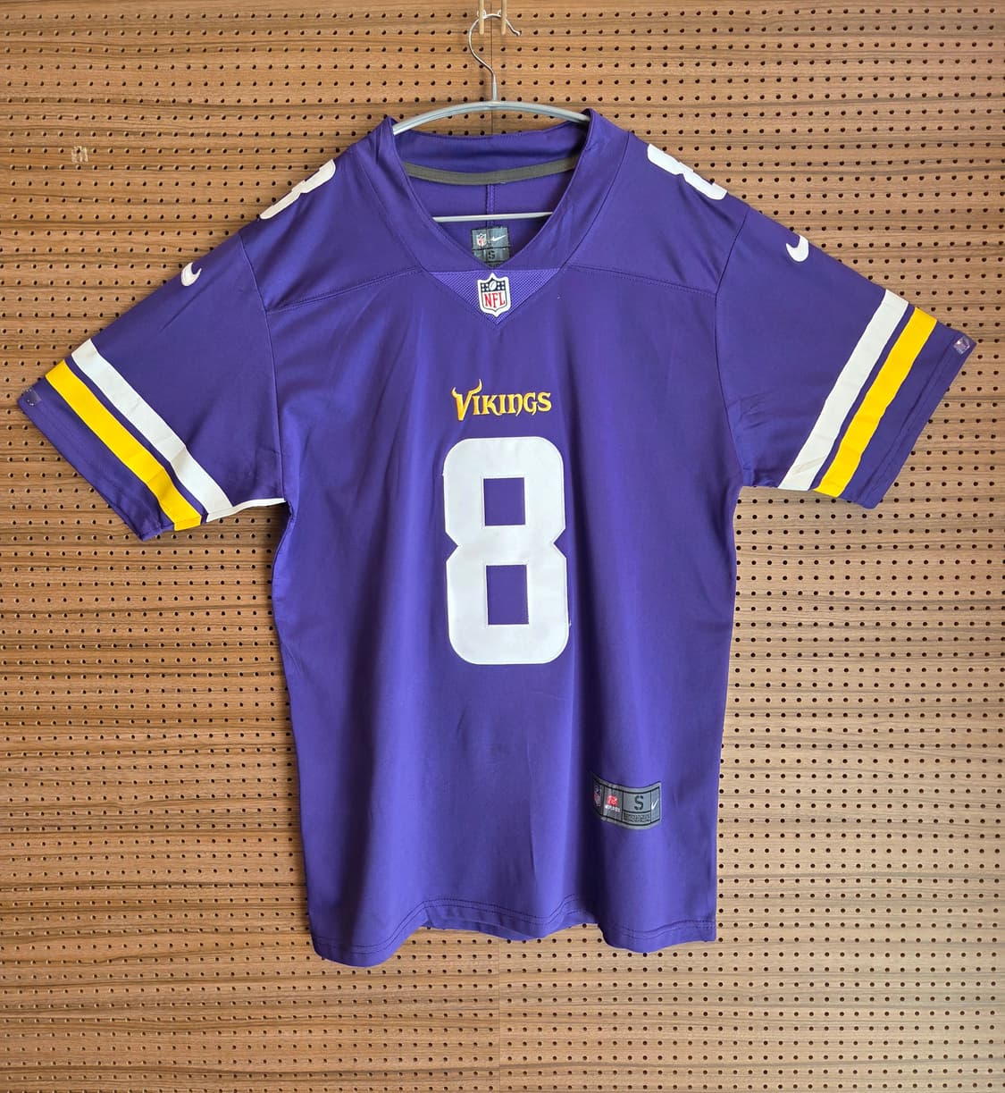 💜바이킹스 NFL 나이키 저지 (커즌스 No.8) 상태굳 상품이미지1