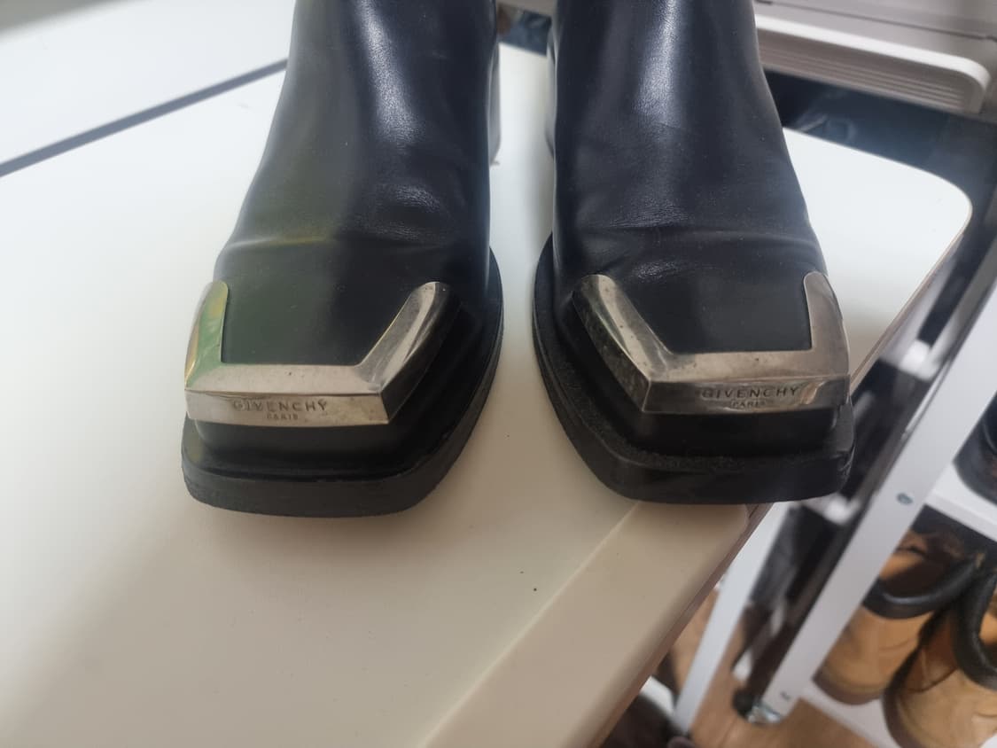 지방시 스틸토 부츠 42 상품이미지3