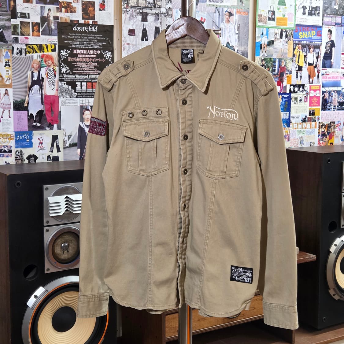 JPN 노턴 밀리터리 자수 베이지 셔츠 상품이미지2
