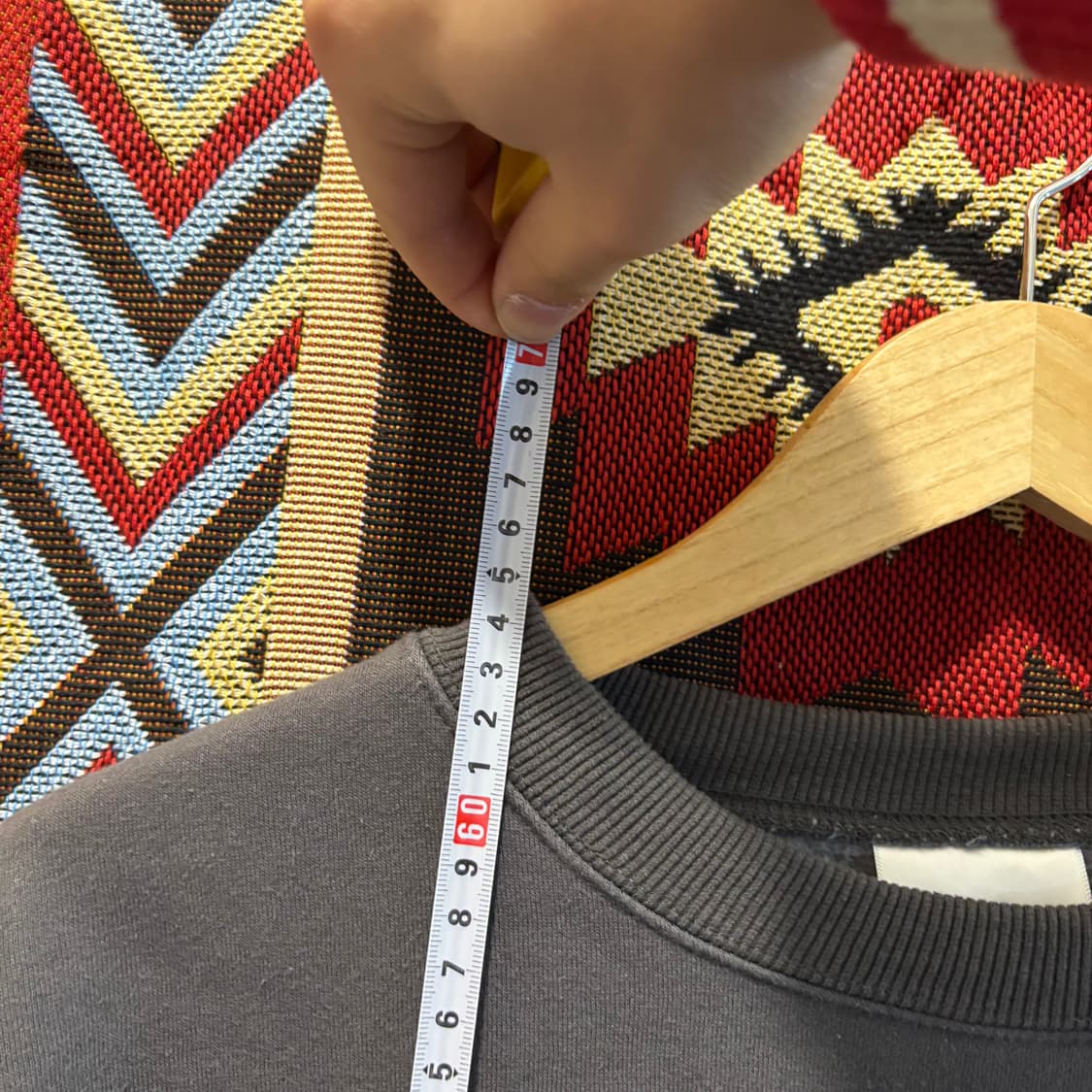 아이앱스튜디오 빈티지 맨투맨 상품이미지8