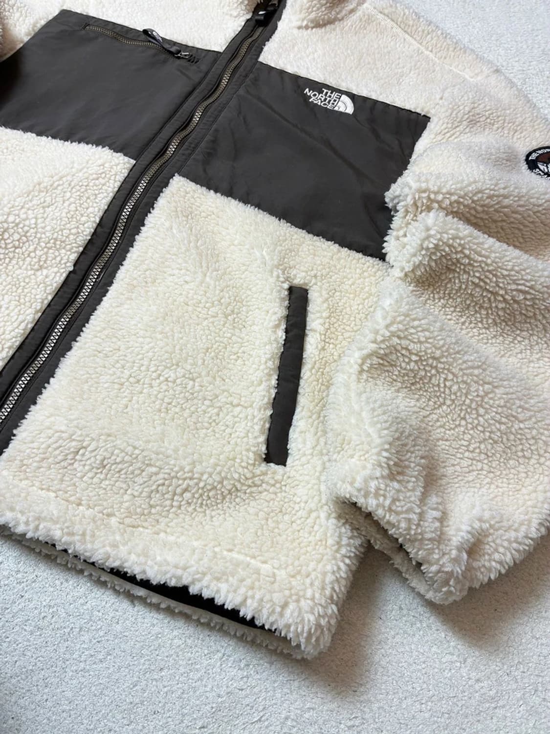노스페이스 화이트라벨 쉐르파 양털 자켓 PN7898 상품이미지4