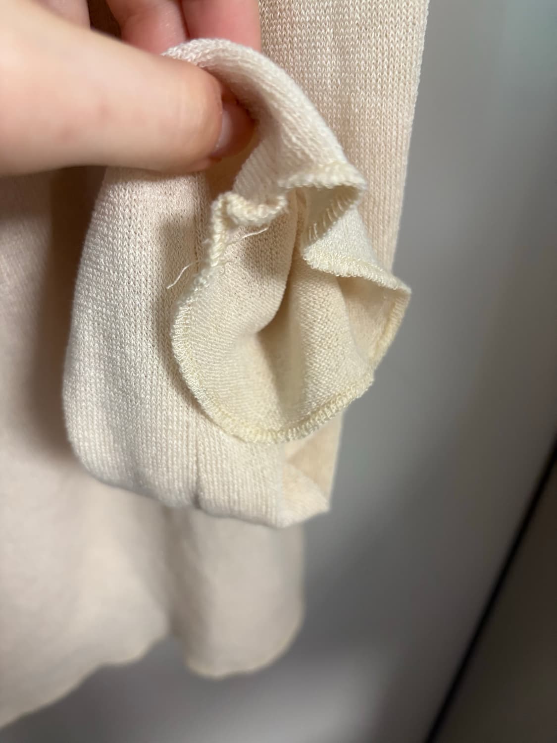 킨드레드 neck shirring long sleeve 상품이미지4