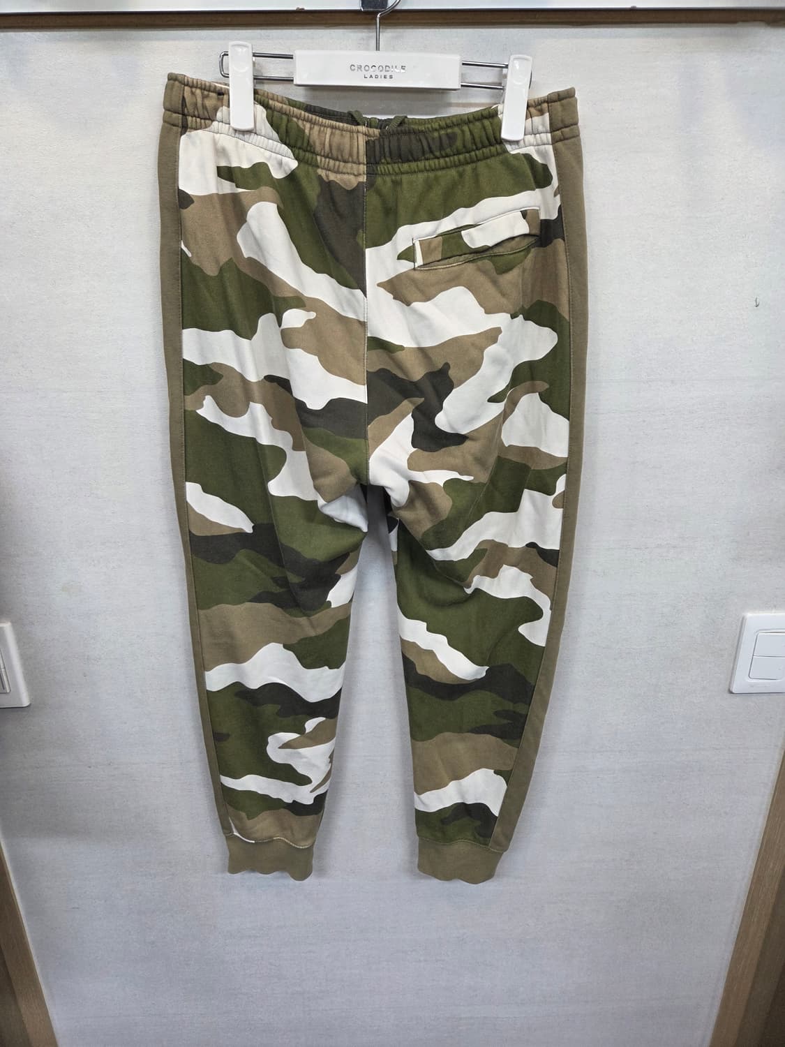 나이키 해외판 nsw 클럽 카모 트랙팬츠 m 상품이미지2