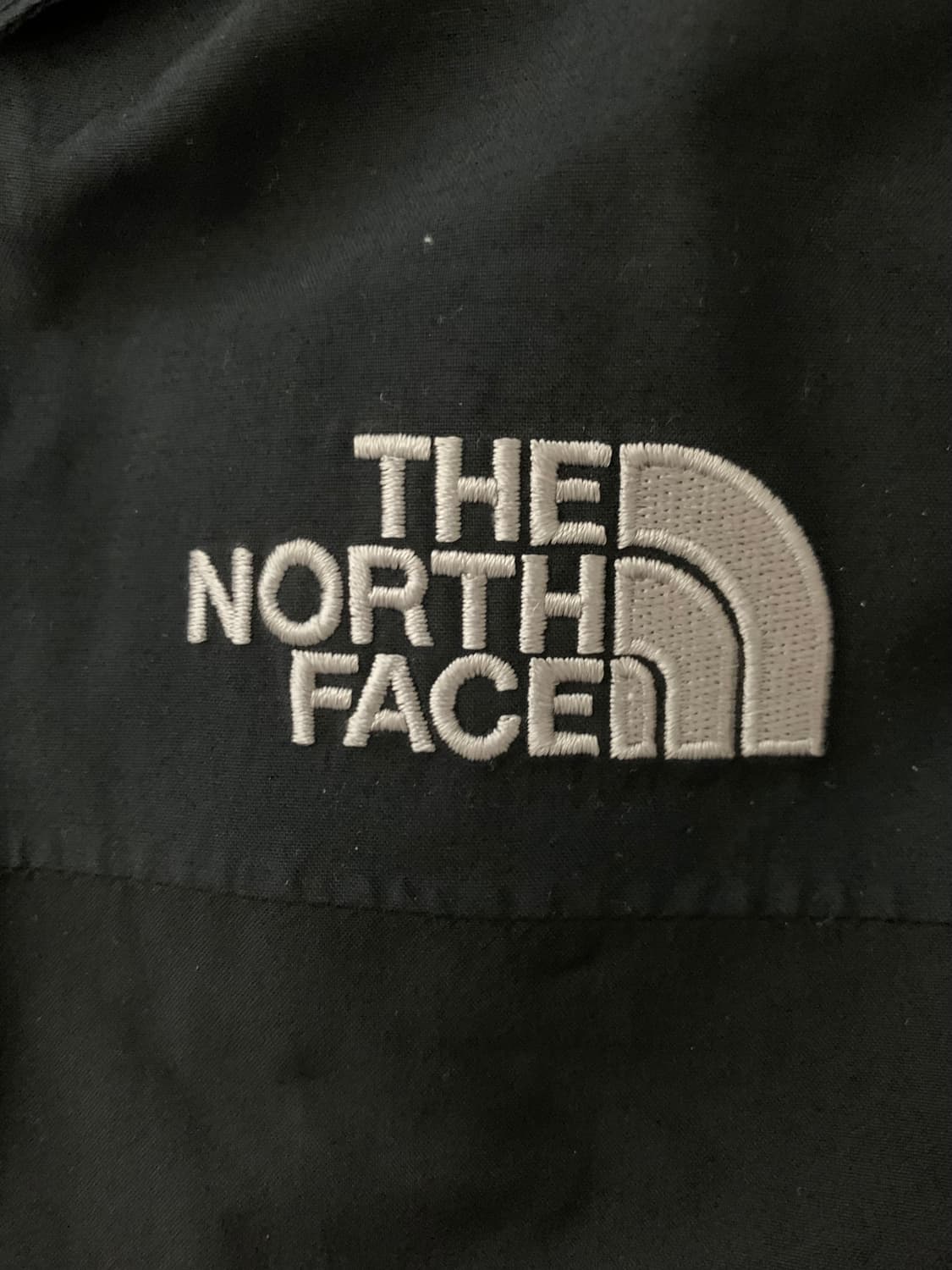 노스페이스 고어택스 바람막이 블랙 100  상품이미지5