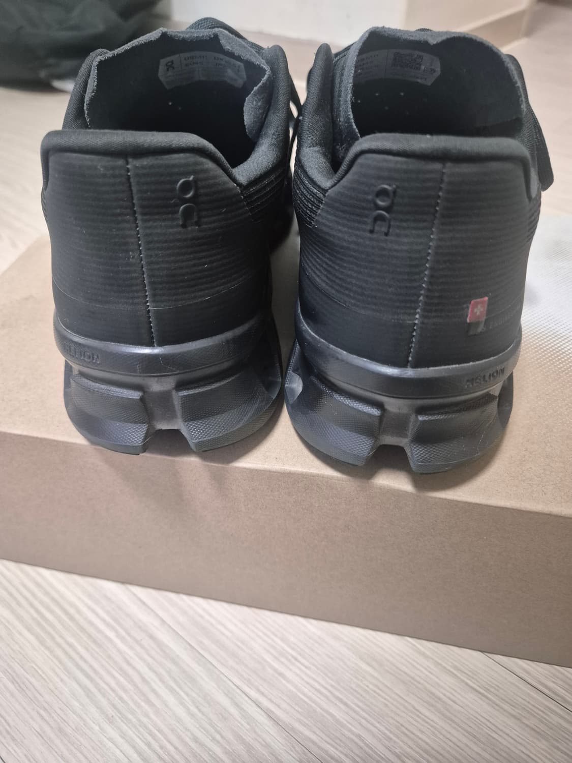 온러닝 클라우드몬스터 보이드 290 상품이미지6