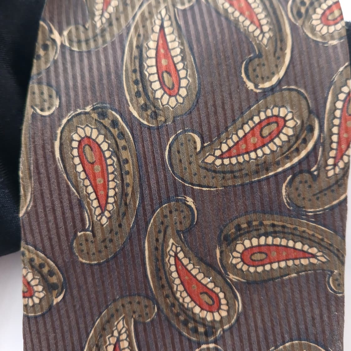 더반(다반) 실크 브라운 페이즐리 넥타이 8.6cm A등급 A19017
 상품이미지6