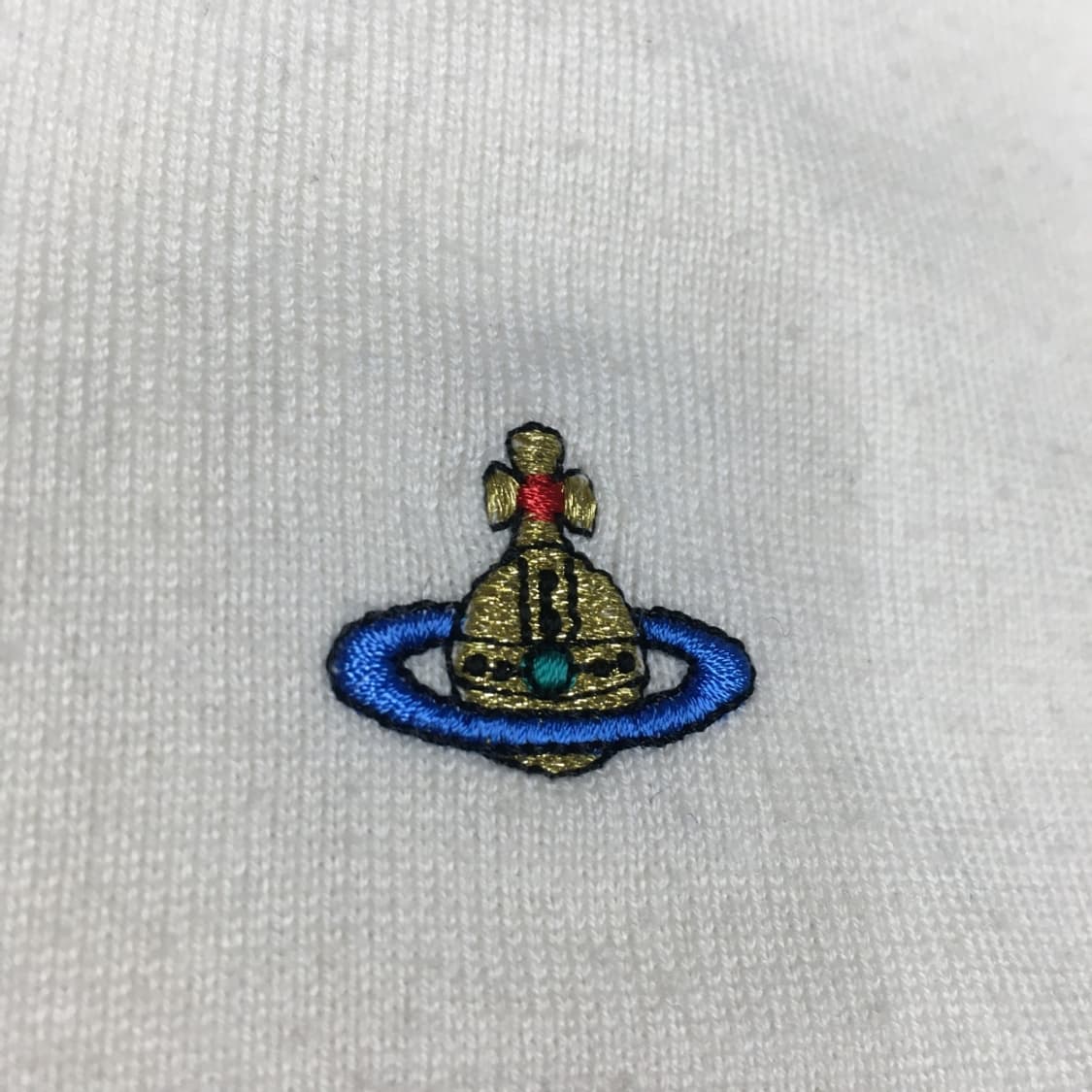 비비안웨스트우드 여성 스몰로고 니트가디건 DD13 상품이미지4