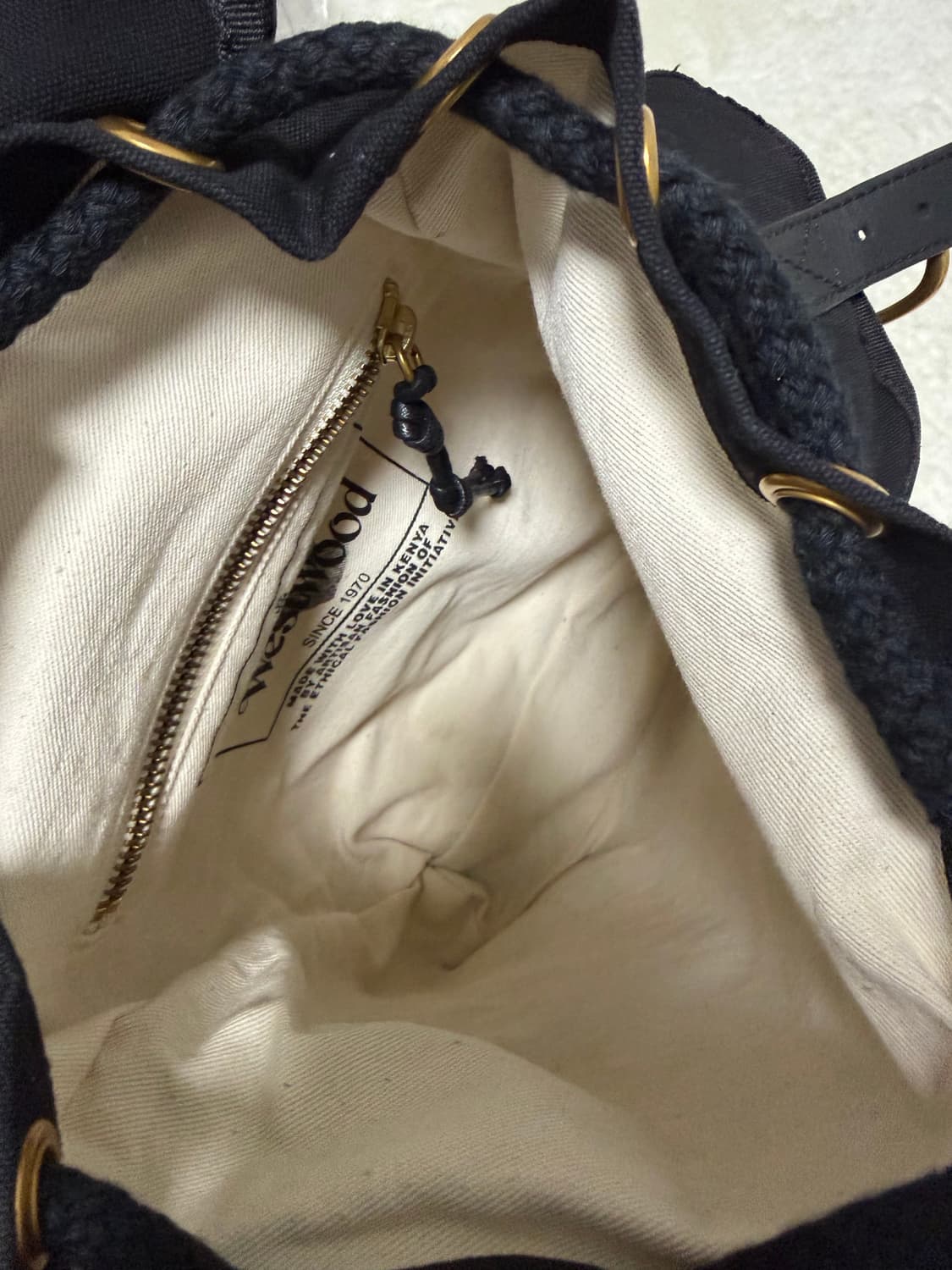 비비안웨스트우드 하이랜드 백팩 스몰 상품이미지4