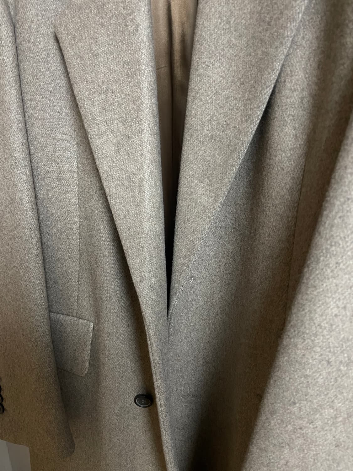 하우트옴므 오트밀 캐시미어 2버튼 싱글코트 M사이즈 상품이미지4