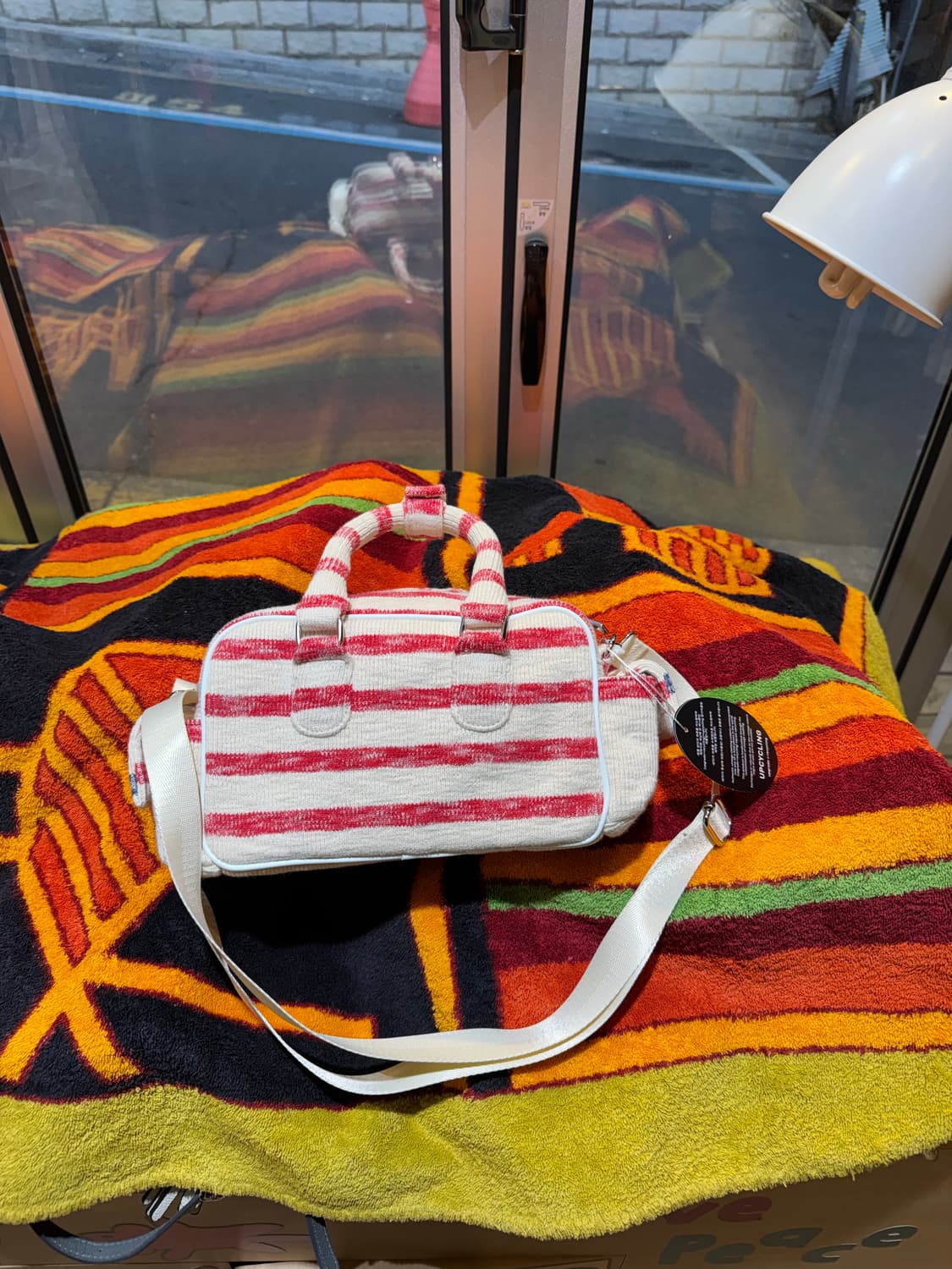 타미힐피거 스트라이프 캘리즈 업사이클링 백 상품이미지2