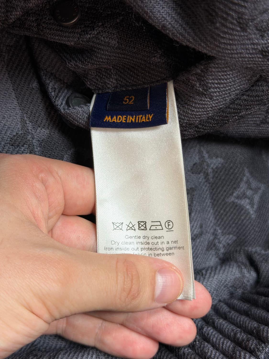 루이비통 니고2 양면 자켓 상품이미지3