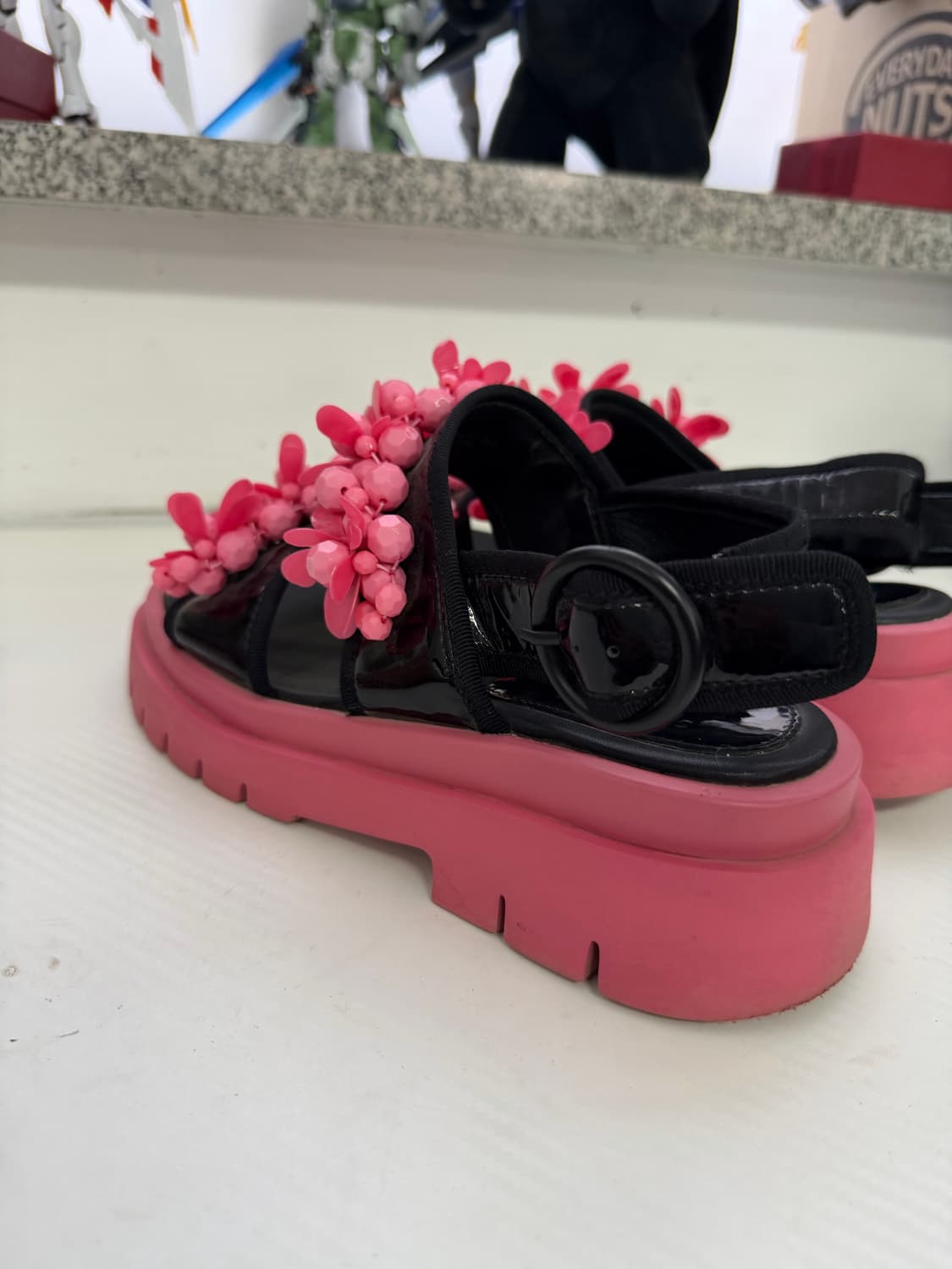 정품) 슈콤마보니 플랫폼 핑크 꽃 장식 샌들 350 상품이미지6