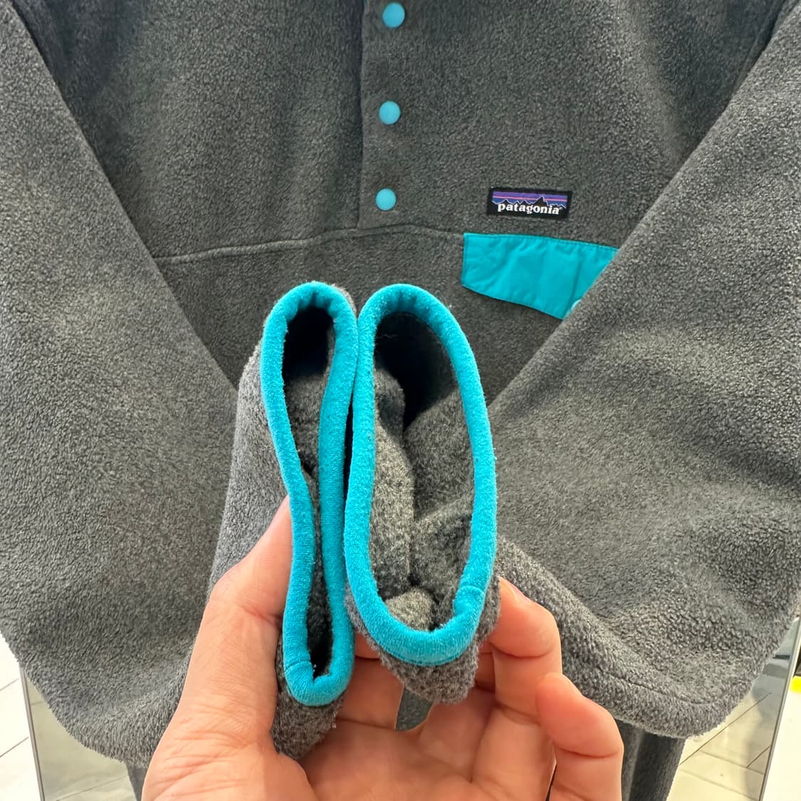 파타고니아 신칠라 스냅티 ’차콜/민트‘ 상품이미지6