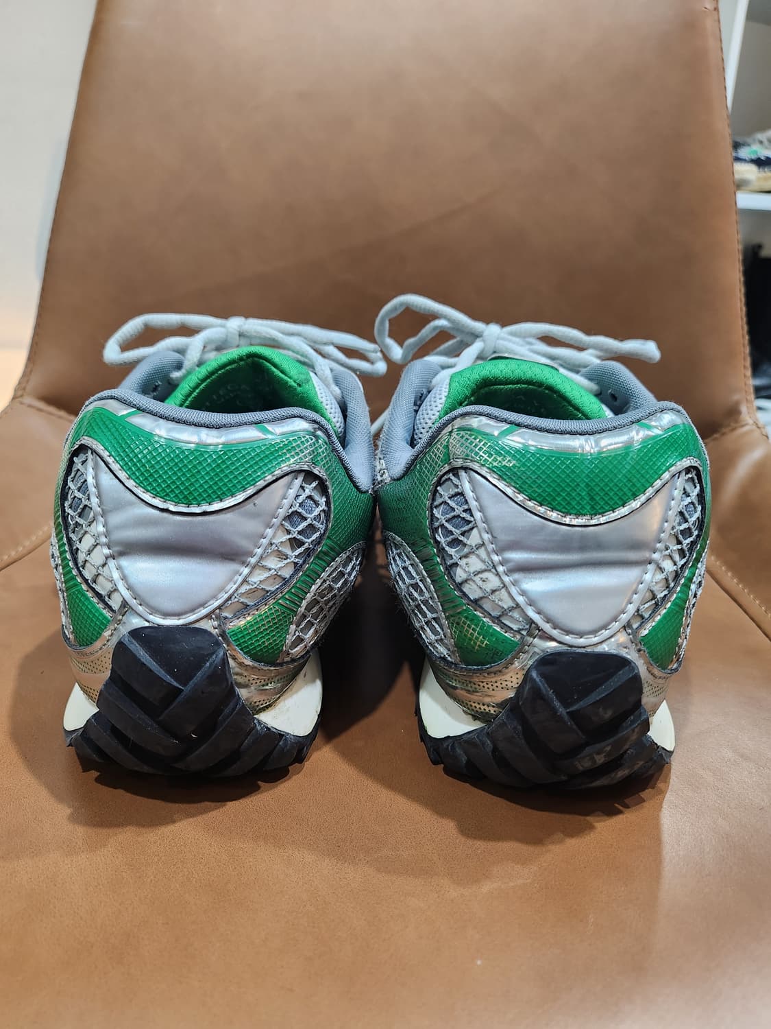 보테가베네타 오르빗 스니커즈 그린 44 정품 상품이미지6