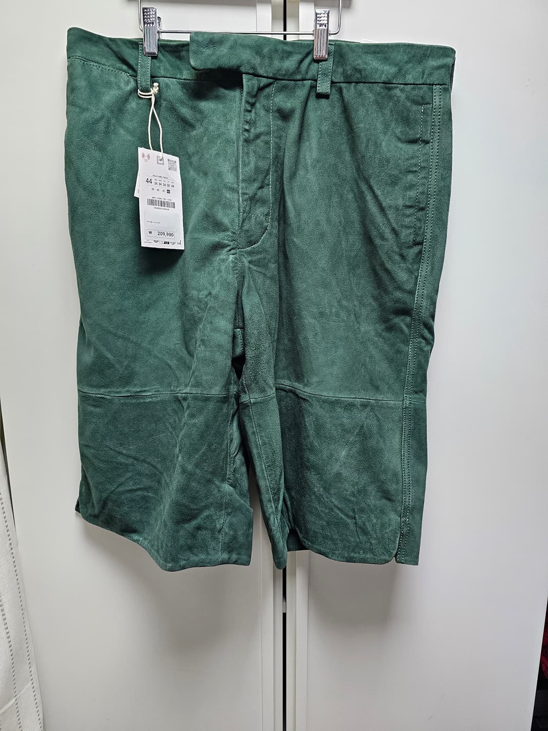 새상품 자라 양가죽 스웨이드 릴렉스핏 버뮤다 팬츠 상품이미지3