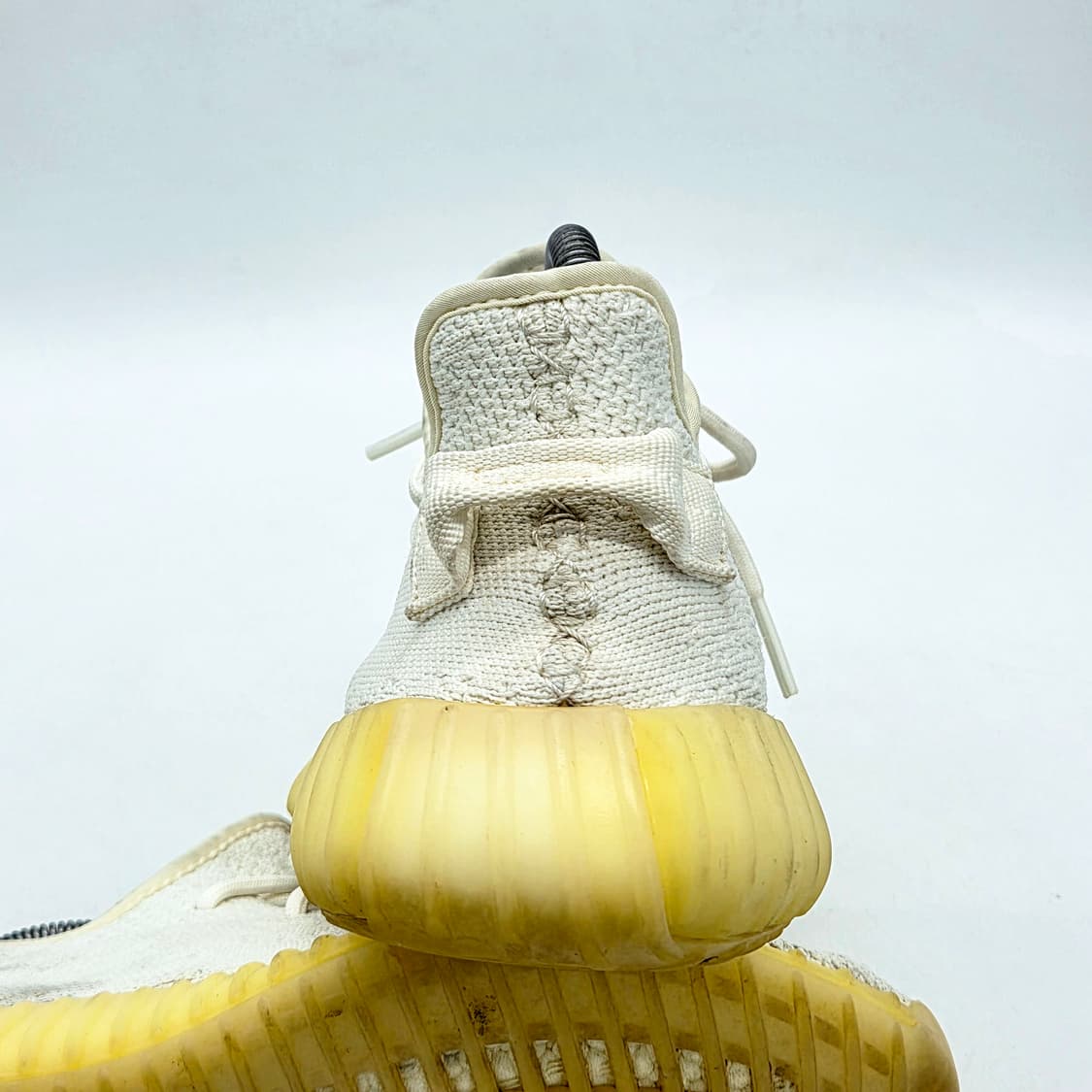 아디다스 이지 부스트 350 V2 크림/트리플 화이트 (260) 상품이미지2