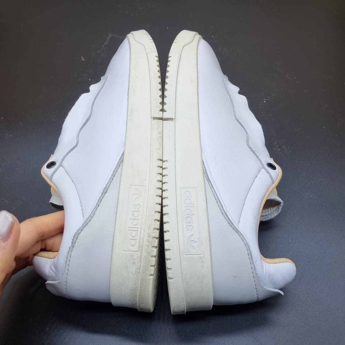 아디다스 슈퍼코트 프리미엄 운동화245  상품이미지5
