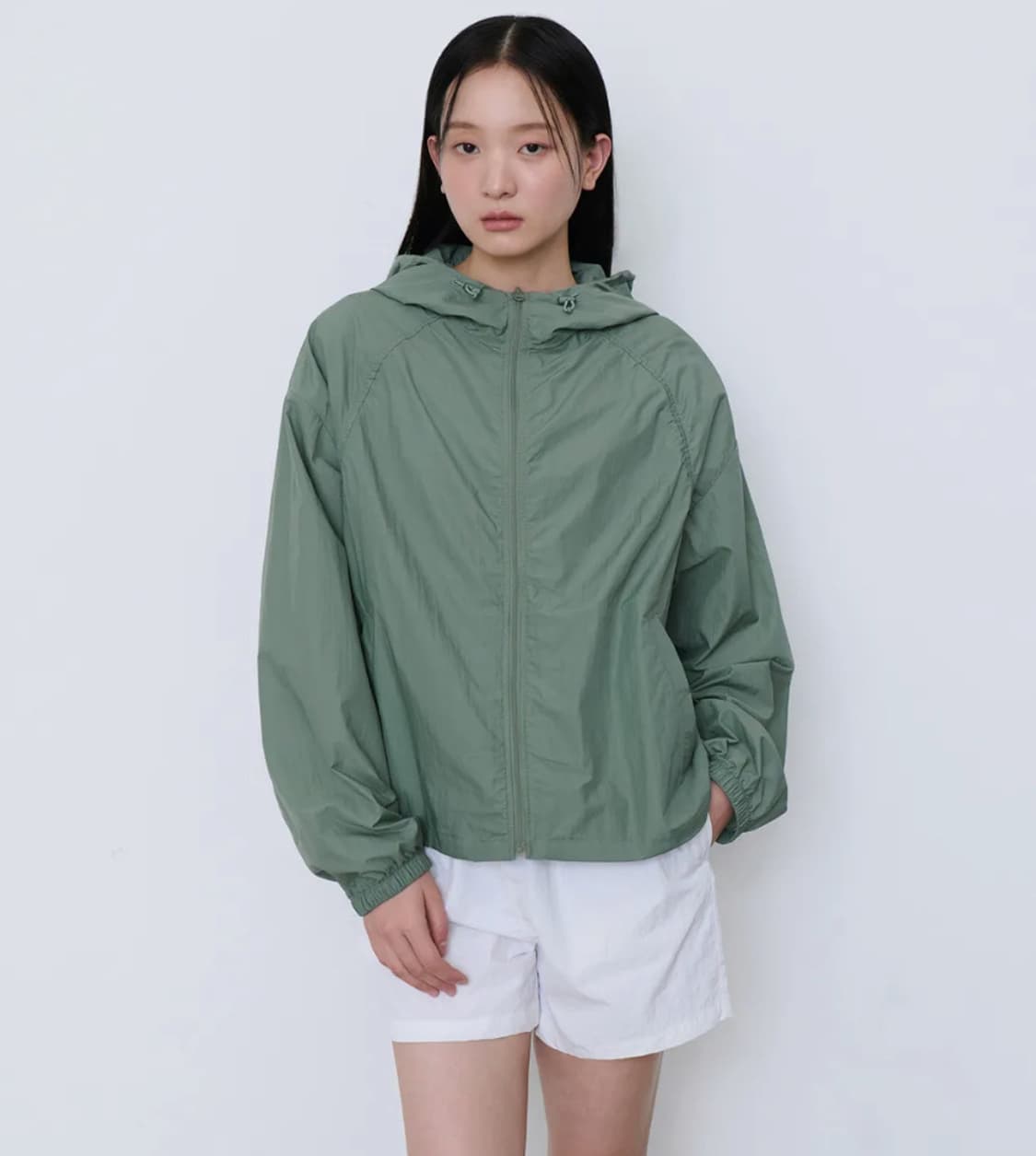 무신사 스탠다드 우먼즈 바람막이 윈드브레이커  상품이미지2