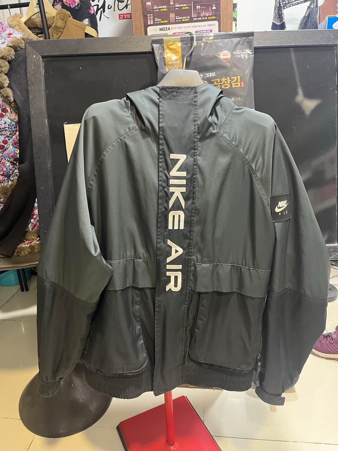 나이키 에어 바람막이 상품이미지1