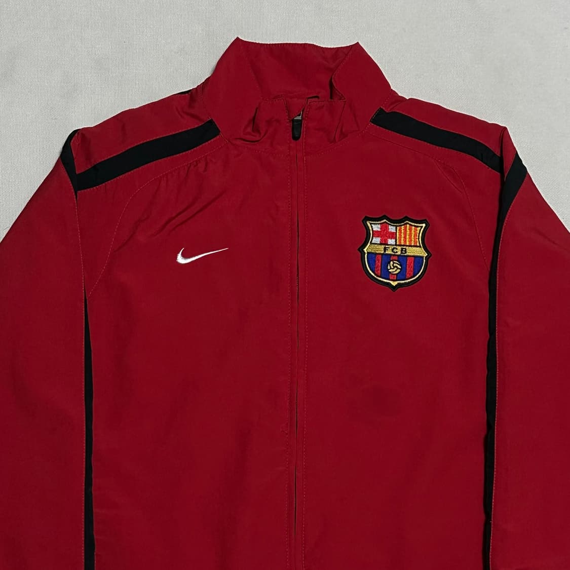 XL 나이키 바르셀로나 레드 트랙탑 상품이미지1