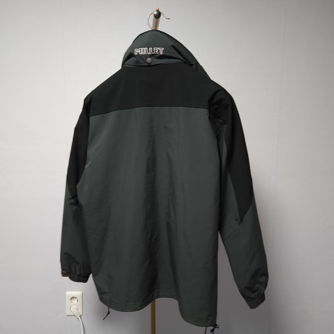 100 ) 밀레 고어텍스 방수 자켓  상품이미지4