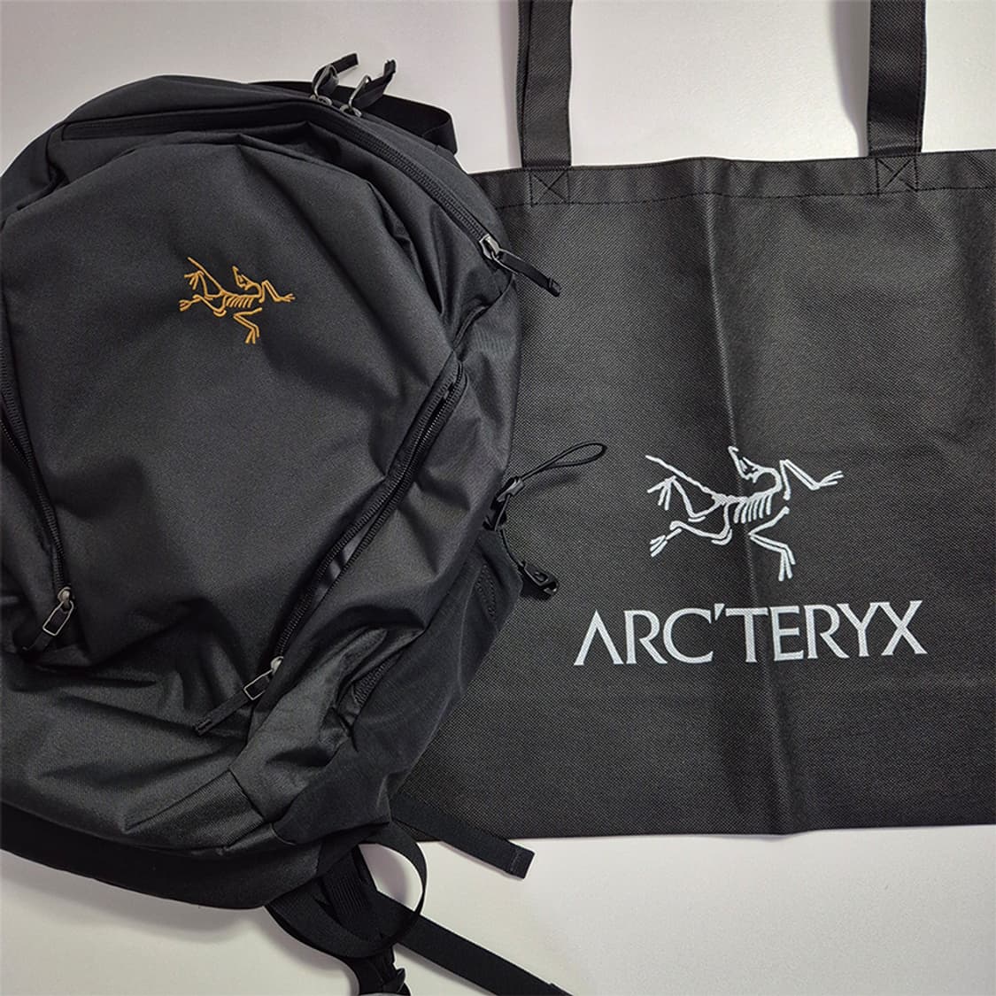  아크테릭스 맨티스 16L 경량 백팩 SS26 블랙 상품이미지6