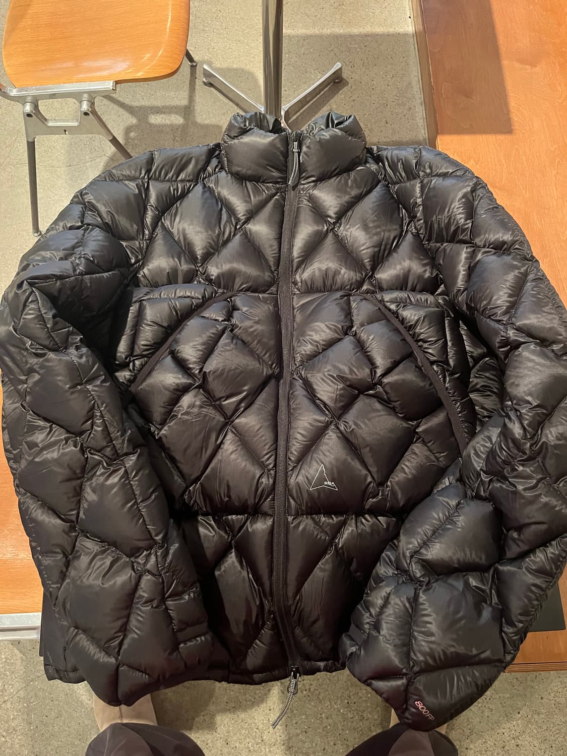 Roa800필 패딩 판매합니다 상품이미지1