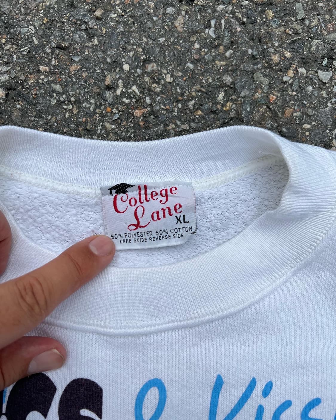 90s 허쉬 킷세스 맨투맨 상품이미지5