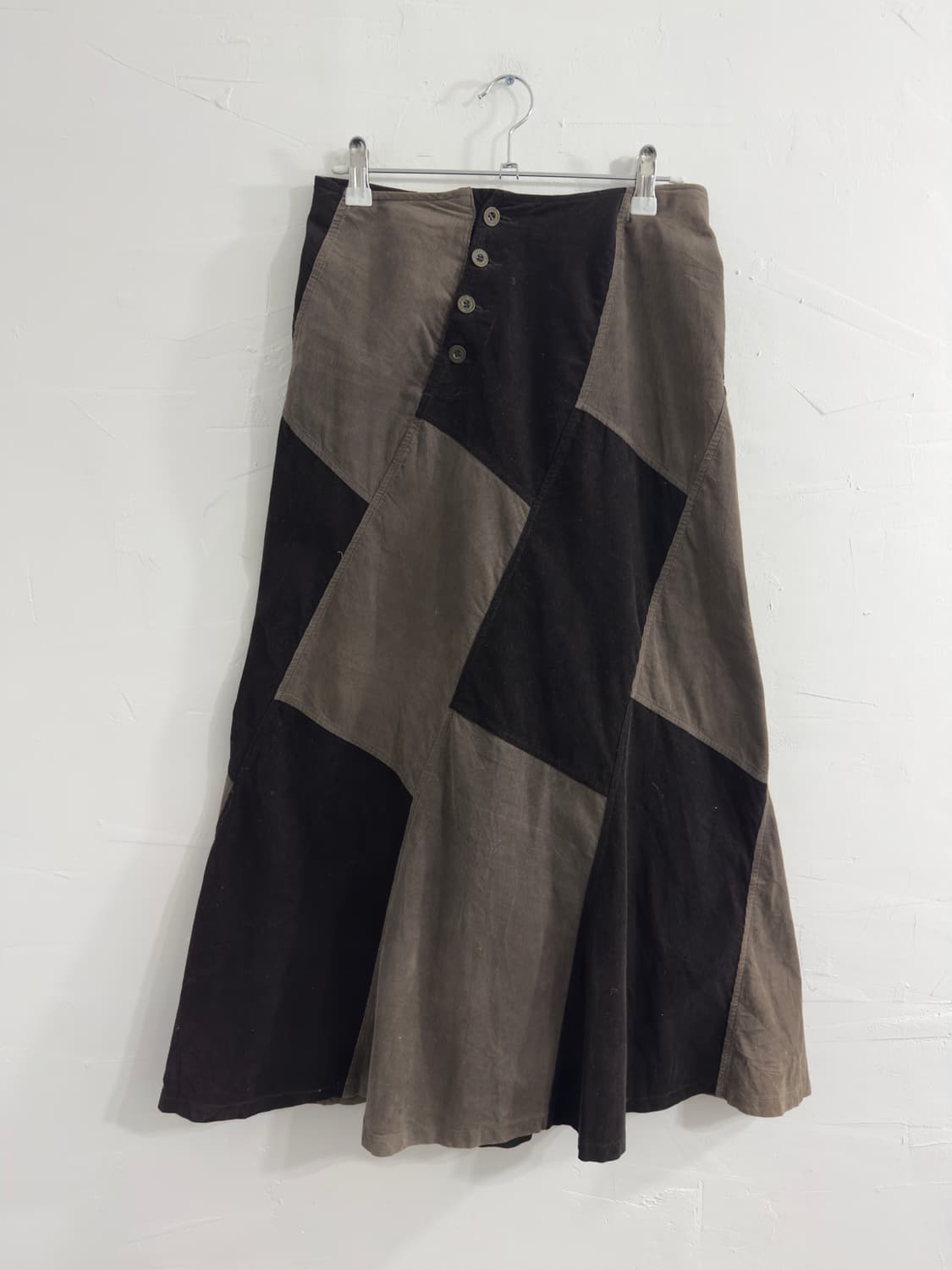 corduroy patch design skirt 상품이미지1