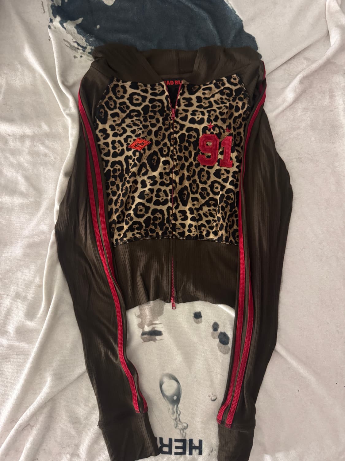 배드 블러드 호피 후드집업 상품이미지1