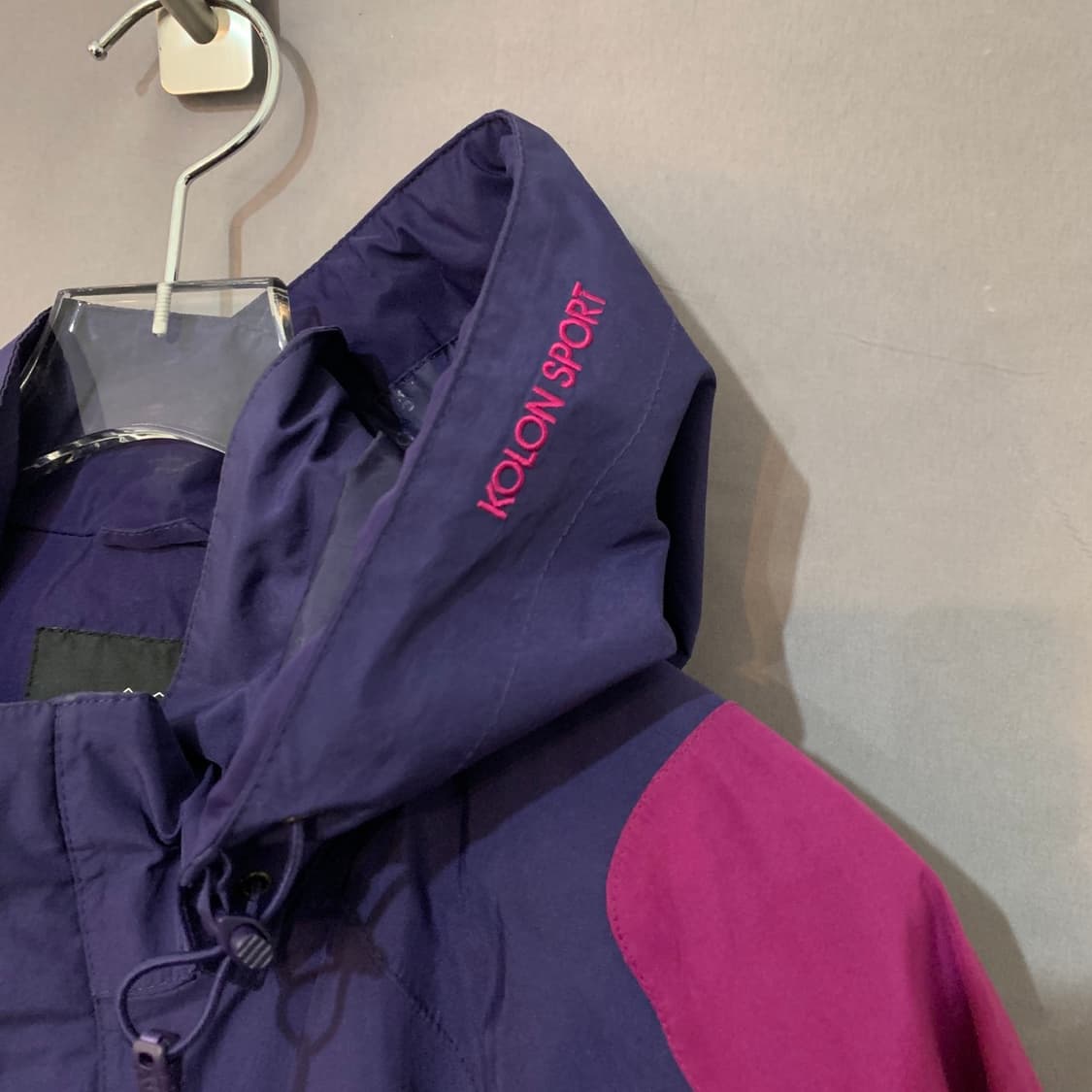 100 코오롱스포츠 여성 고어텍스 기능성 등산 바람막이 후드 자켓 상품이미지3