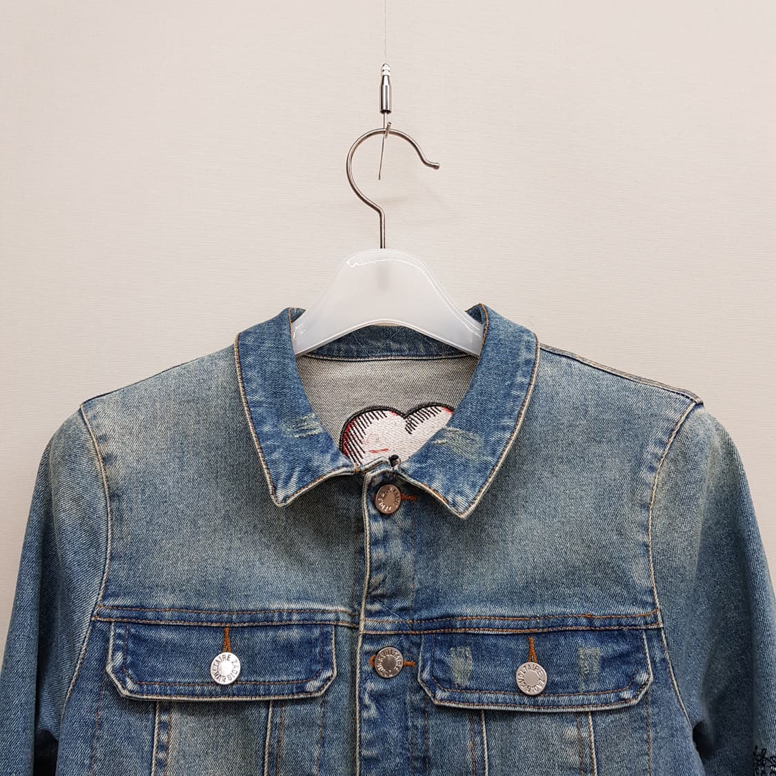 쟈딕앤볼테르 자수 디테일 자켓 S사이즈 상품이미지2