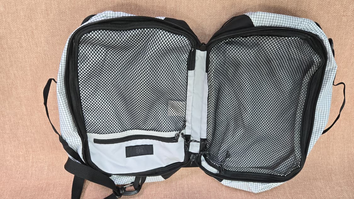 코오롱스포츠 파우치 겸 미니백 상품이미지5