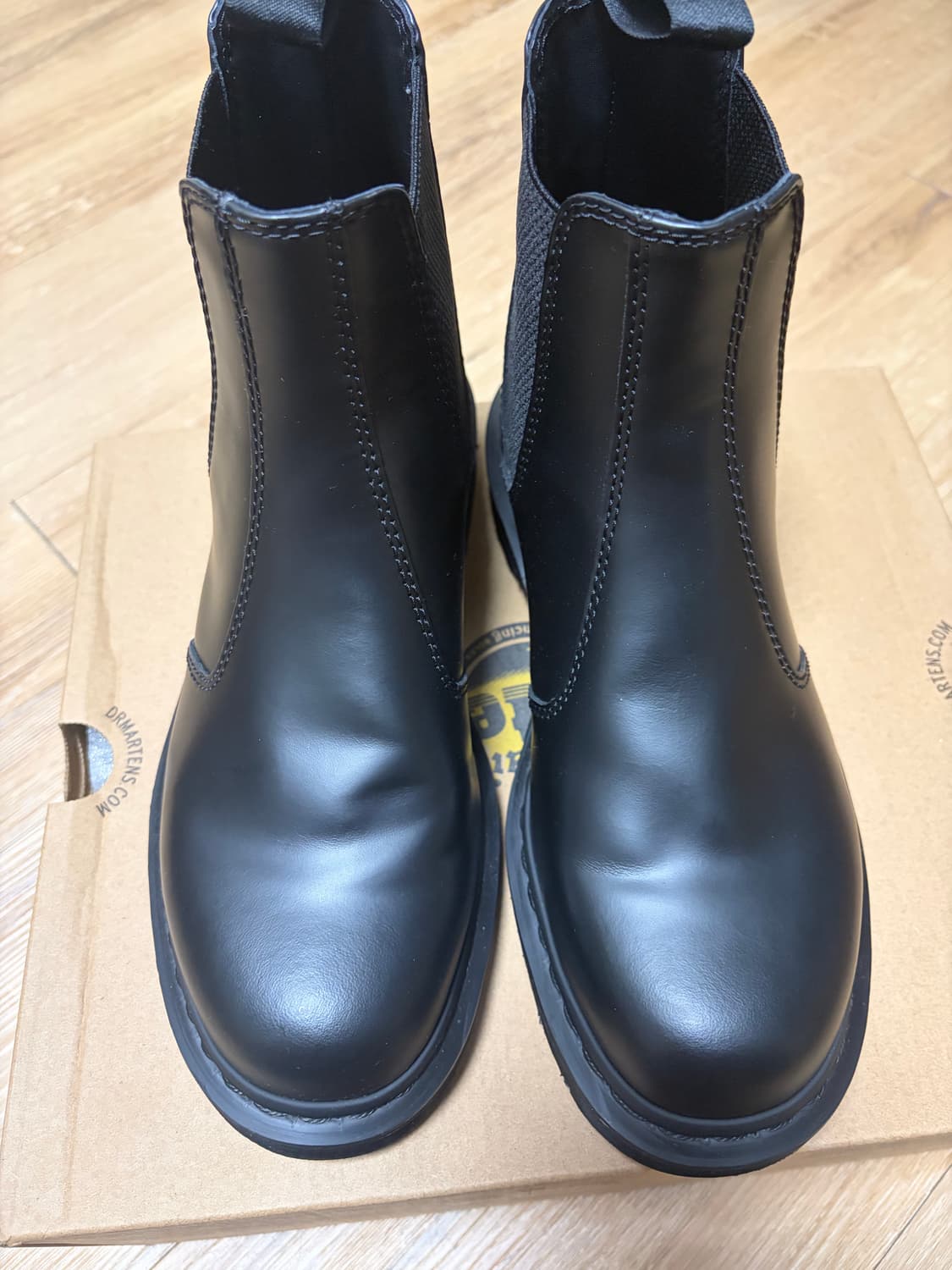 닥터마틴 2976 모노 스무스 레더 첼시 부츠 블랙 260 상품이미지2