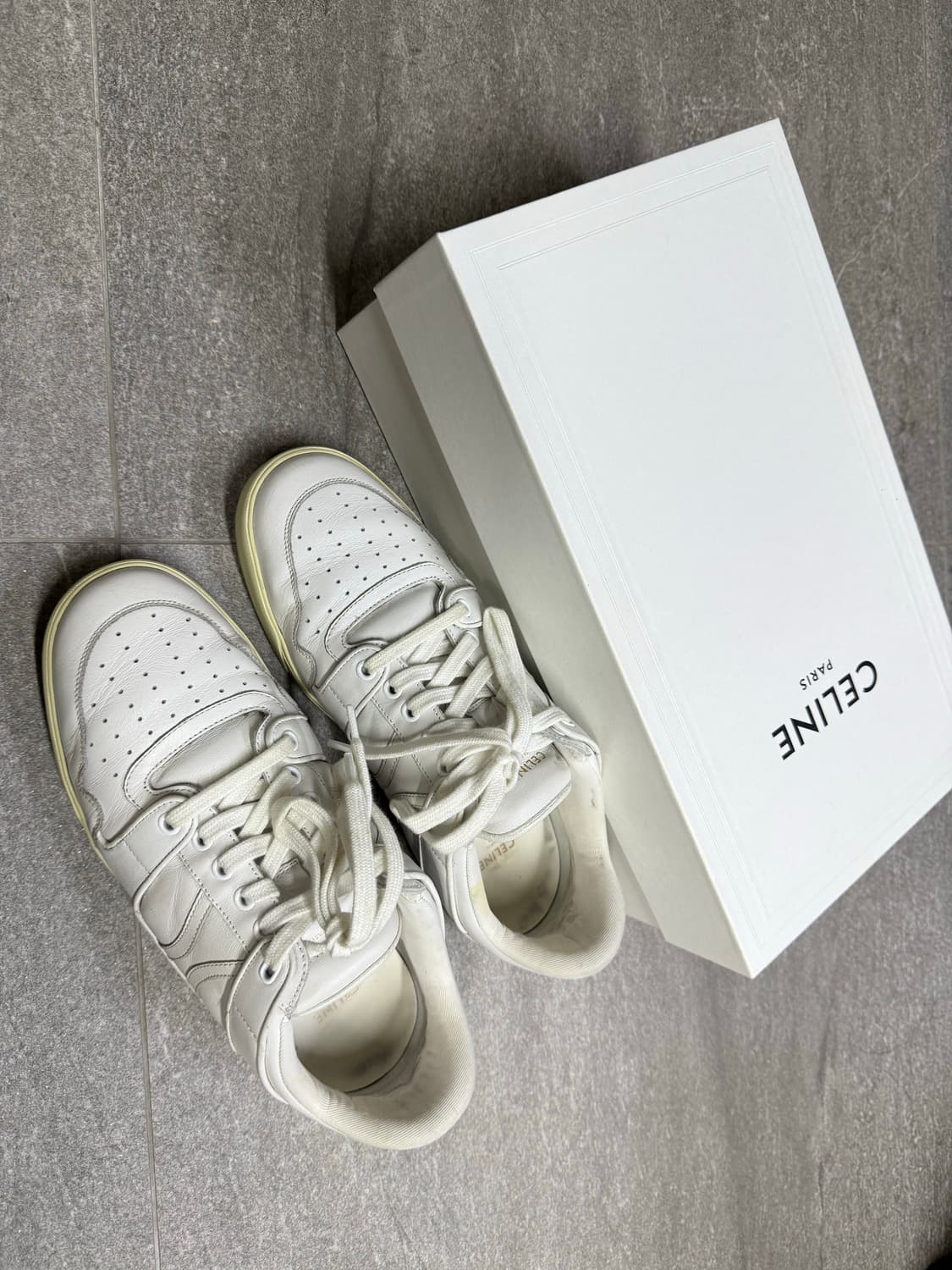 셀린느 스니커즈  상품이미지1