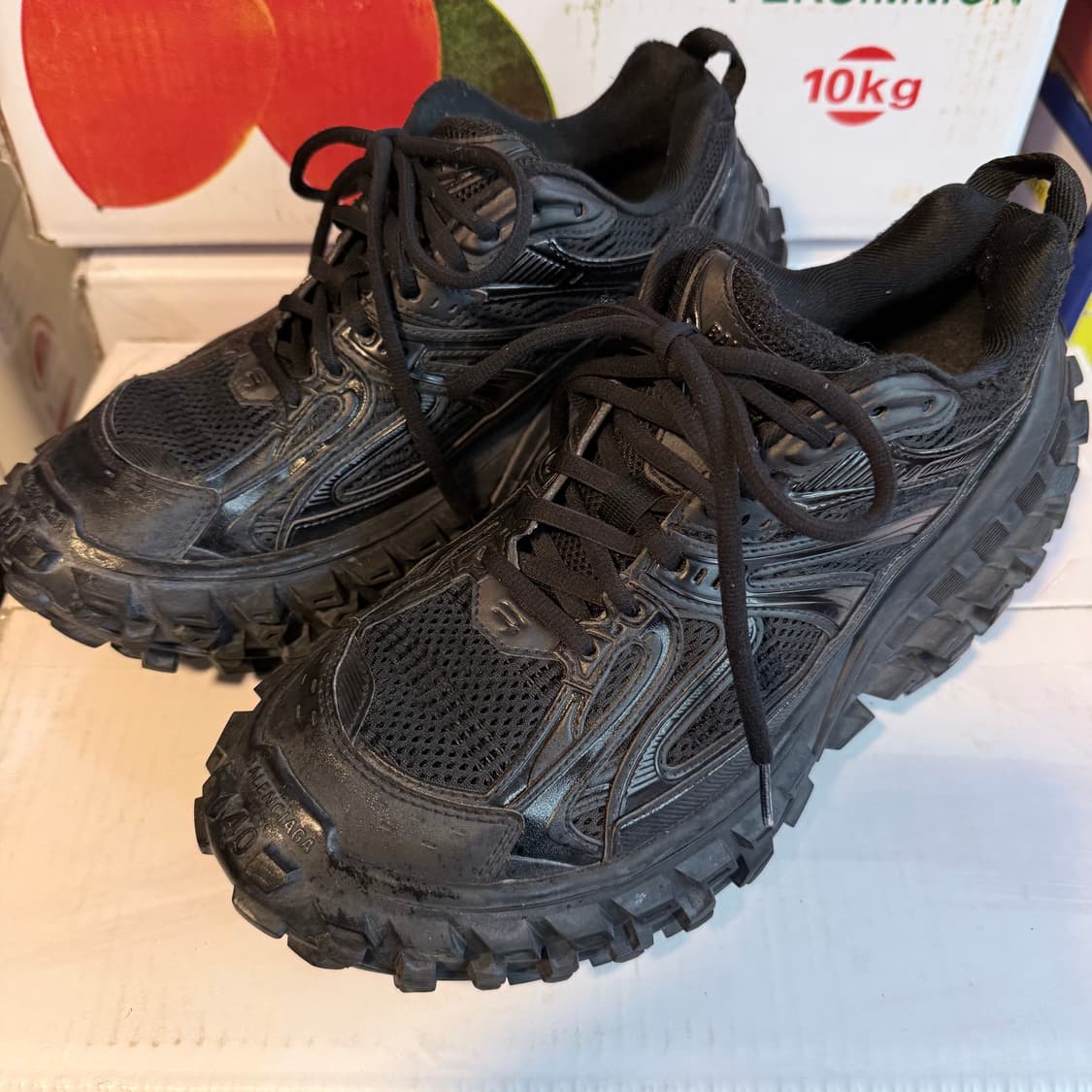 발렌시아가 디펜더 [40] 상품이미지2