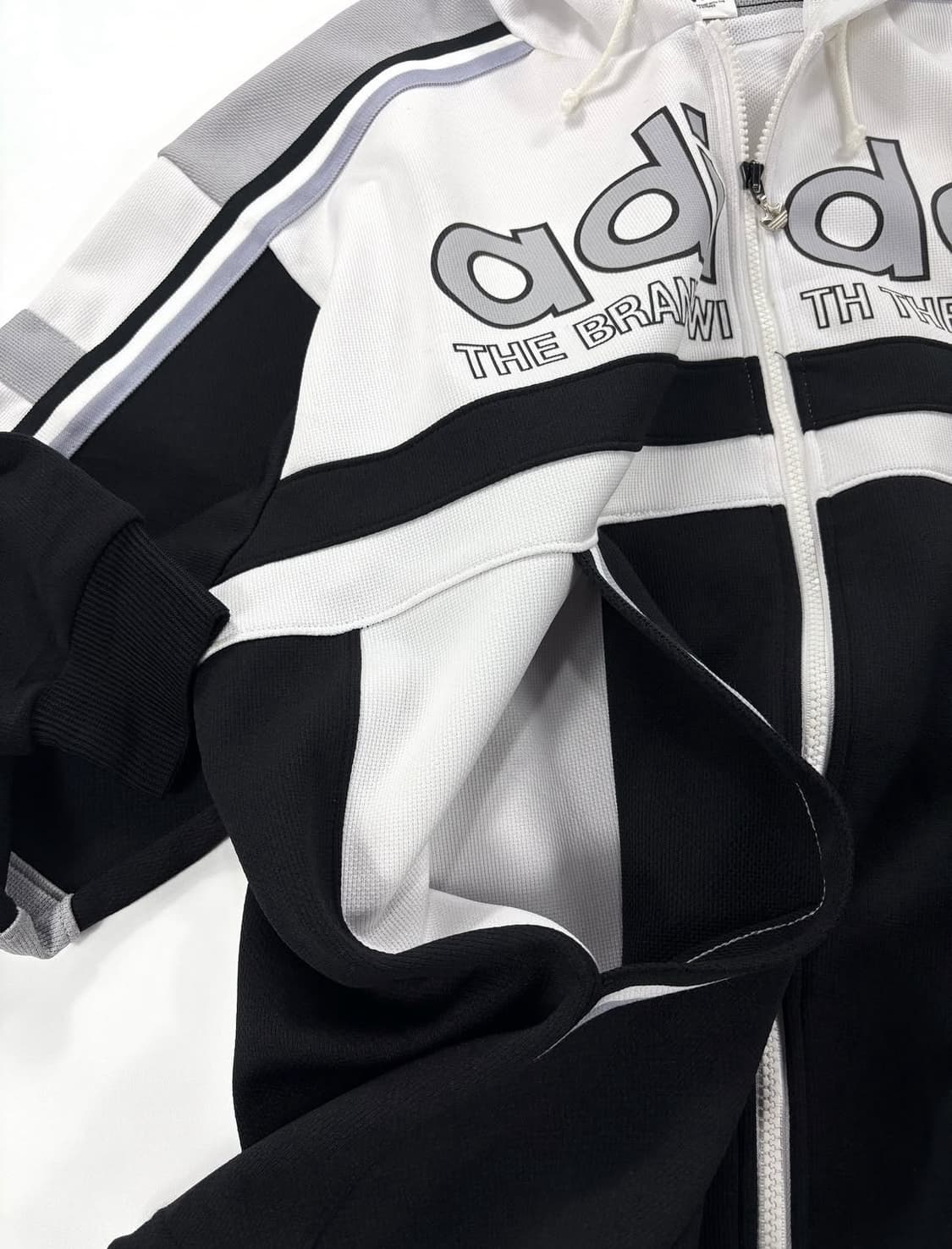 아디다스 x 데상트  90‘s 후드 반집업 져지 상품이미지4