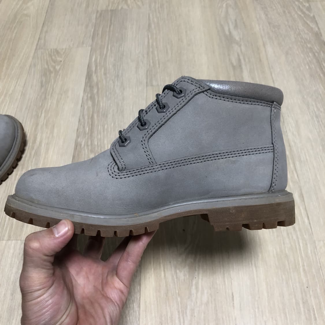 (230) 팀버랜드 Timberland 4홀 넬리 처카 부츠 그레이 상품이미지6