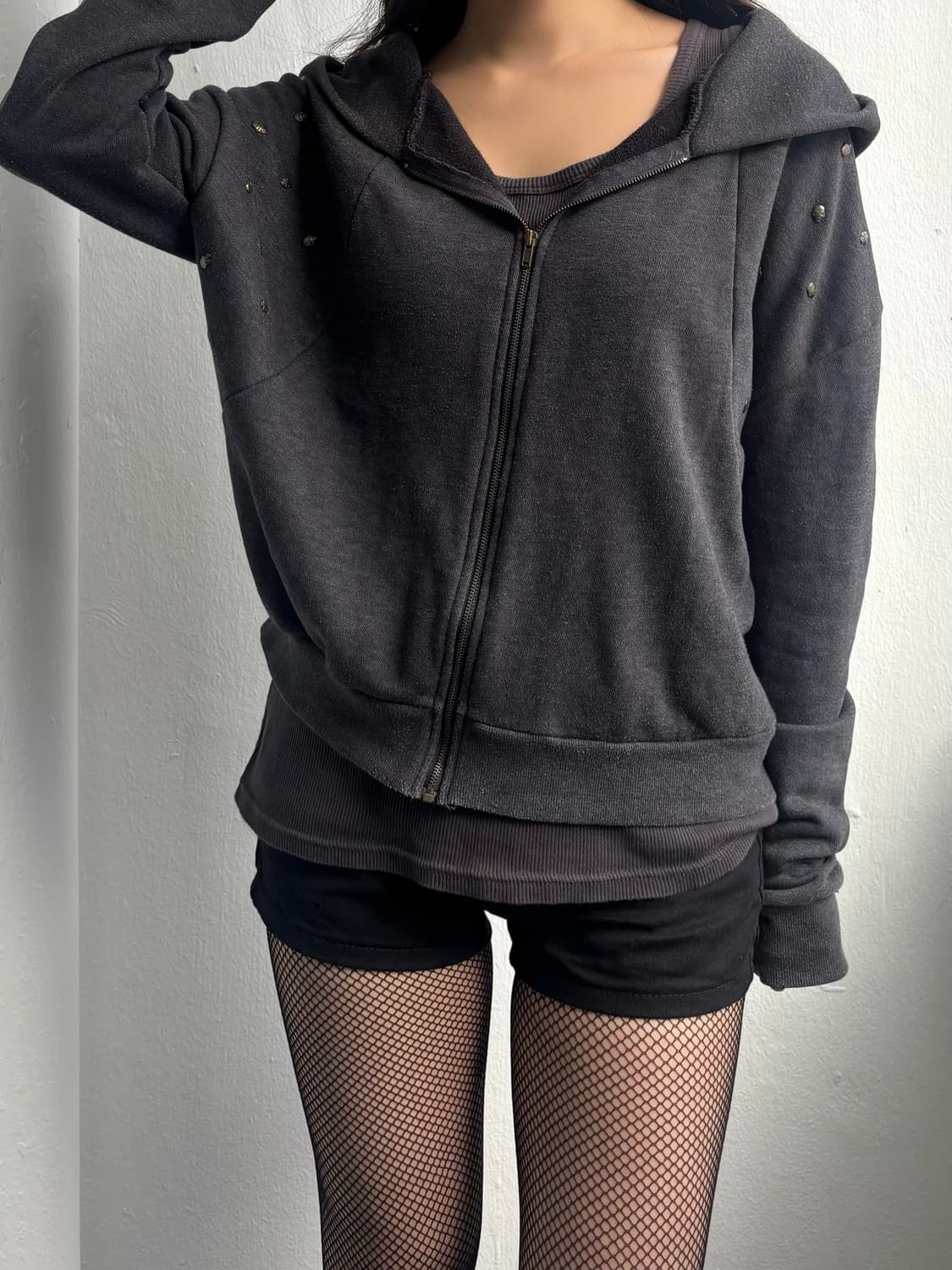 Vintage Skull Detail Hood Zip-Up 상품이미지2