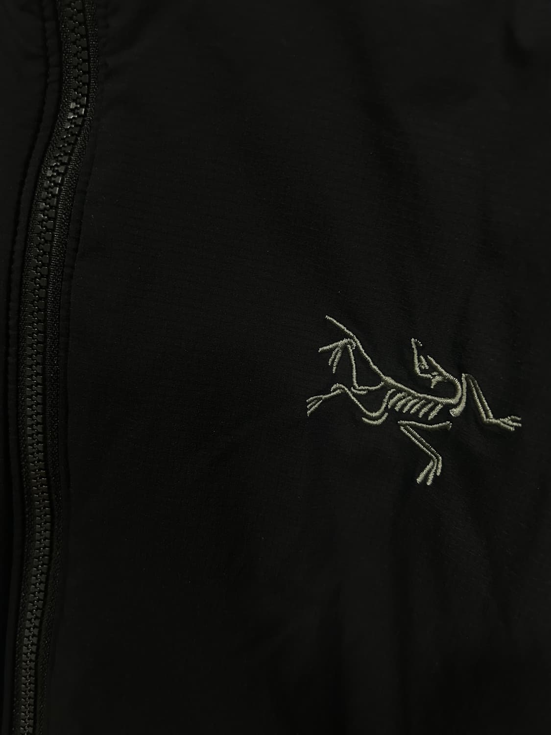 아크테릭스 바람막이 M 상품이미지2