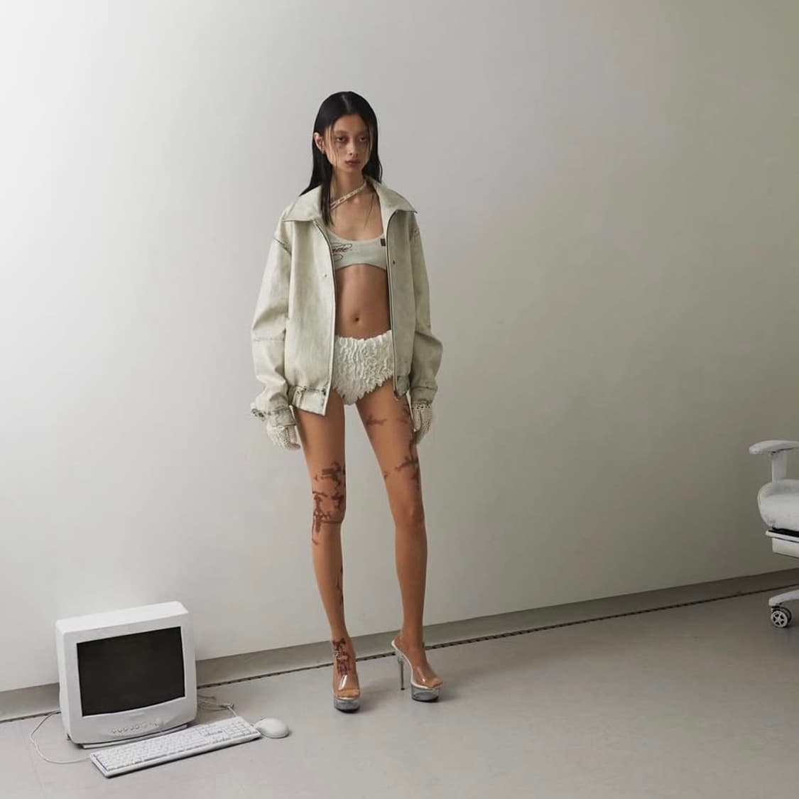 bonnae 본네 엠브로이더드 레더 자켓 아이보리 상품이미지3